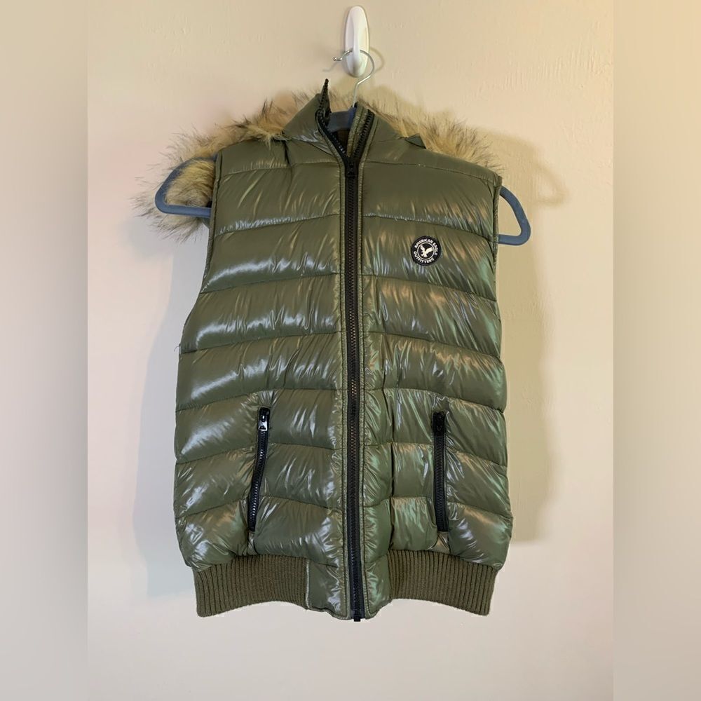 American Eagle‎ Duck Down Blend Green Puffer Vest size L